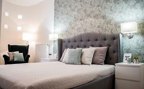 Don Quijote Apartment